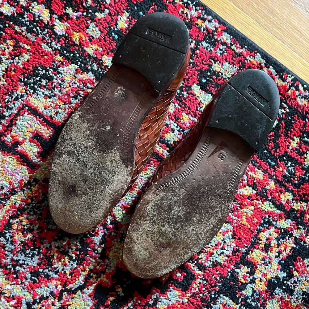 Bally Brown Leather Penny Loafers with Woven Texture - Picture 2 of 4